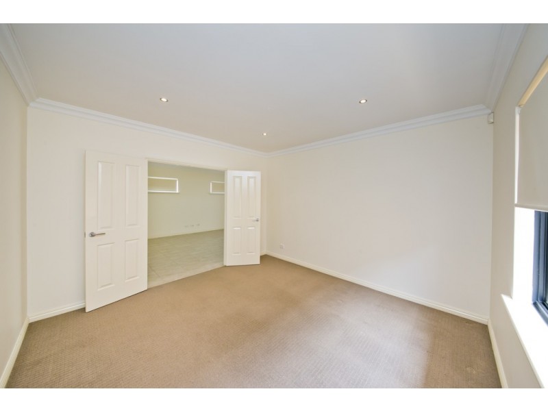 107 Hayes Ave, Yokine WA 6060