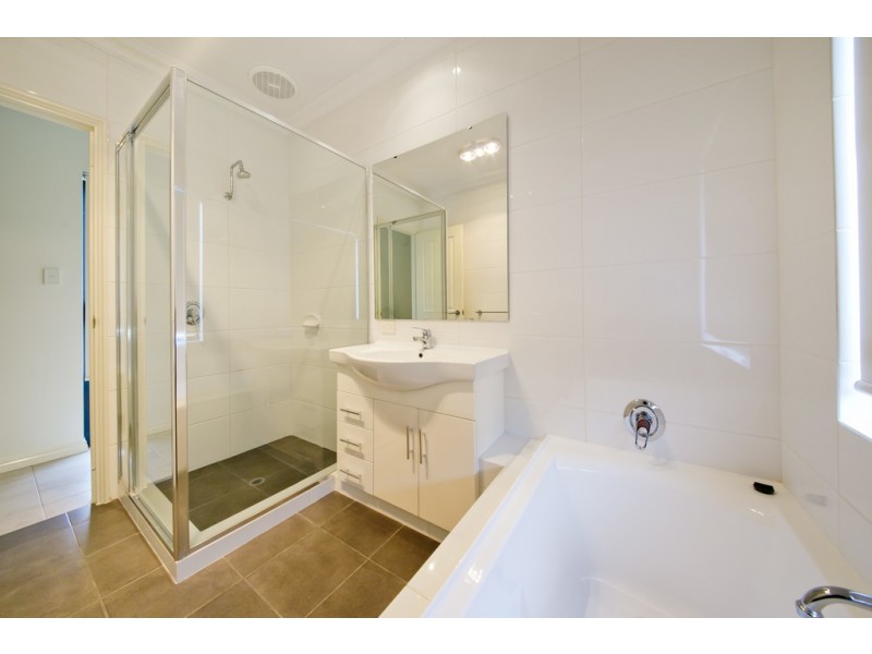 107 Hayes Ave, Yokine WA 6060