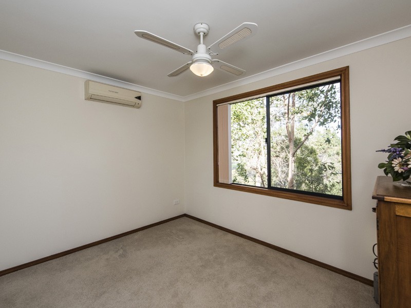 23 Contour Road, Roleystone WA 6111