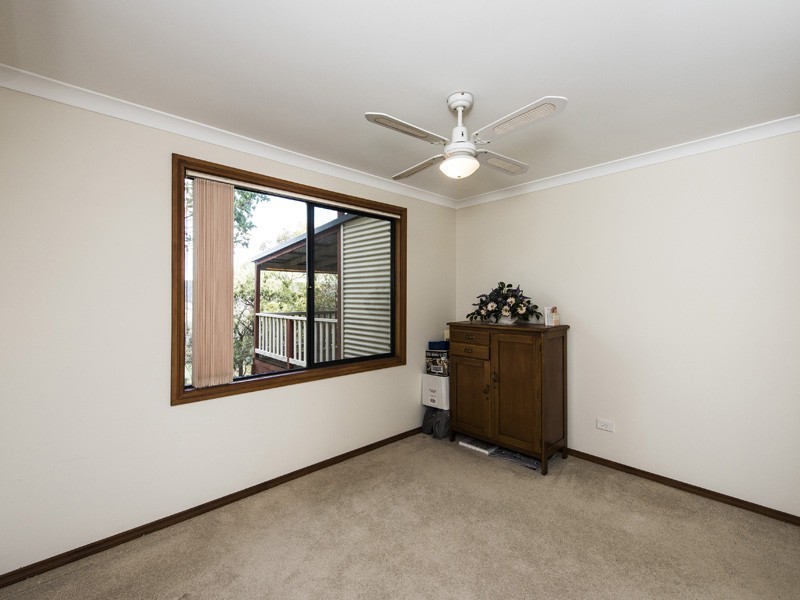 23 Contour Road, Roleystone WA 6111