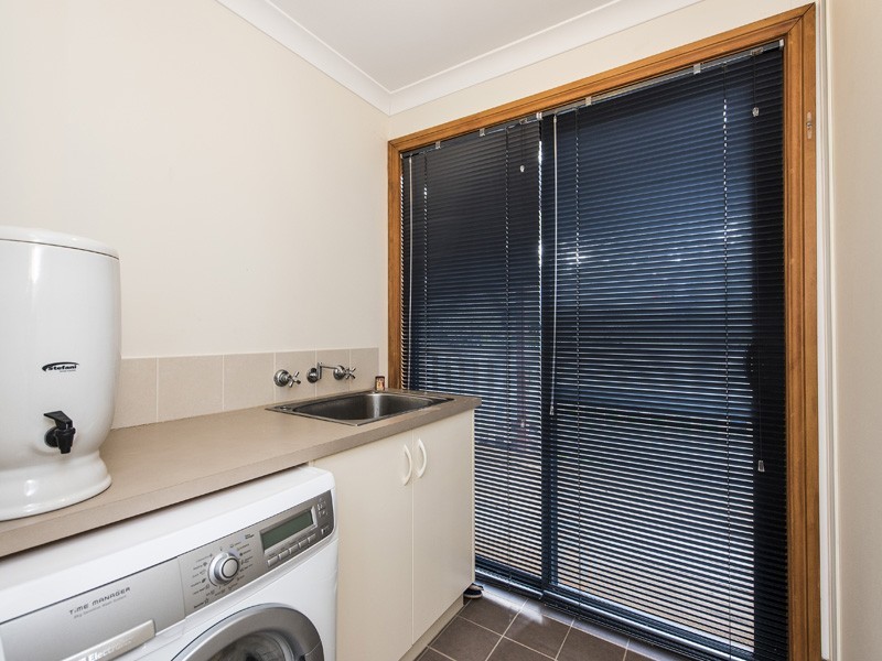 23 Contour Road, Roleystone WA 6111