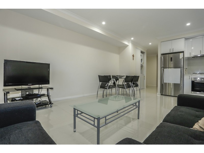 2/2 Vermont Street, Nollamara WA 6061