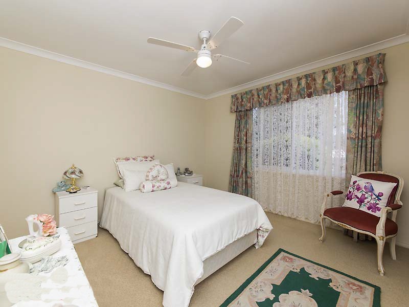 3/6 Fragrant Gardens, Mirrabooka WA 6061