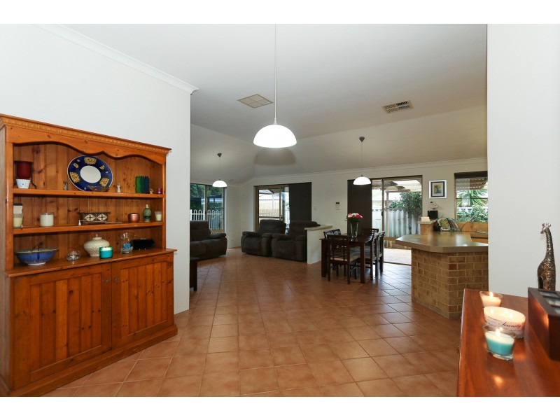 189 Maida Vale Road, High Wycombe WA 6057