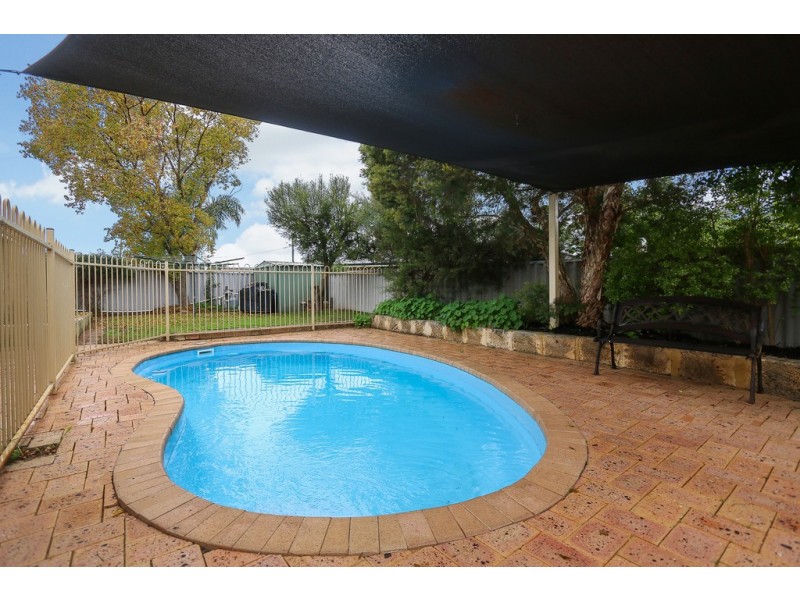 189 Maida Vale Road, High Wycombe WA 6057