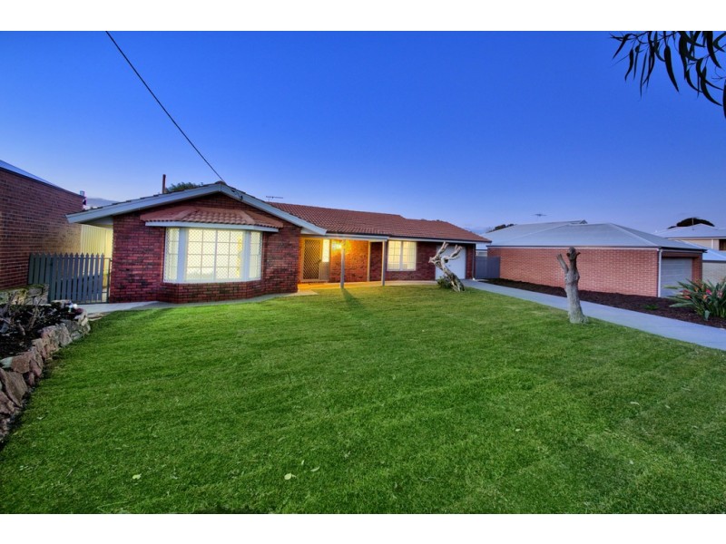 59 Villiers Street West, Bassendean WA 6054