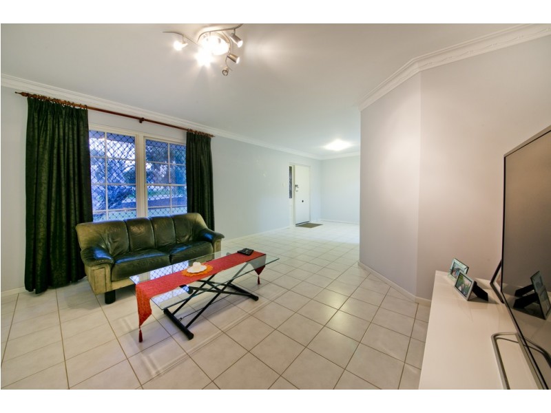 59 Villiers Street West, Bassendean WA 6054