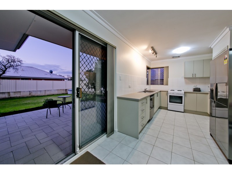 59 Villiers Street West, Bassendean WA 6054