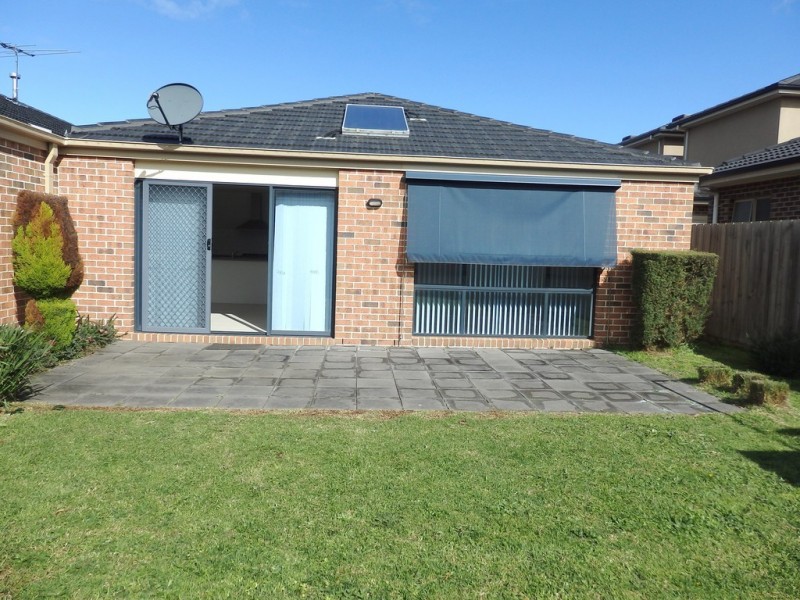8/81-83 FRAWLEY ROAD, Hallam VIC 3803