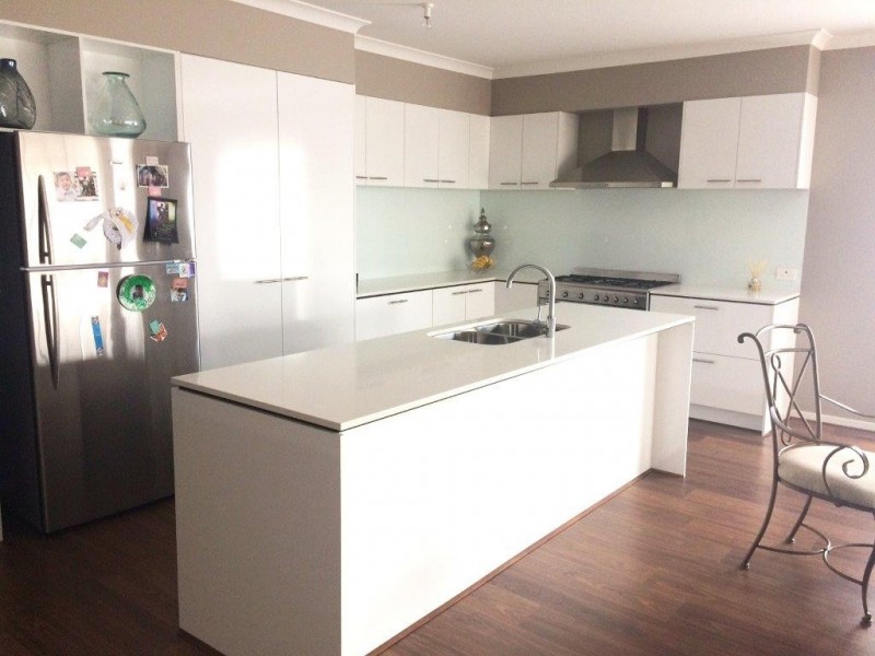 37 Macumba Drive, Clyde North VIC 3978