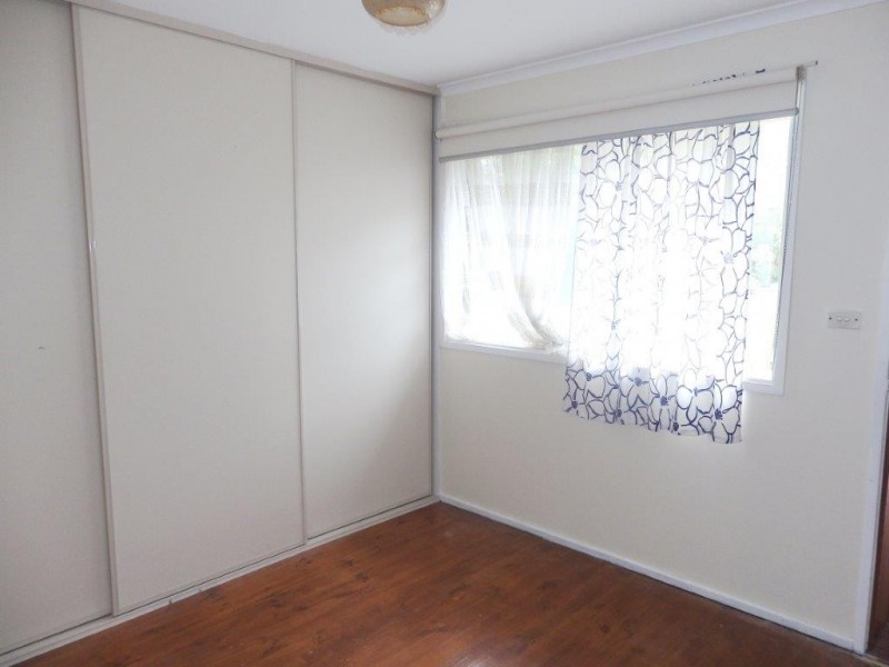 9 SURREY CLOSE, Hallam VIC 3803