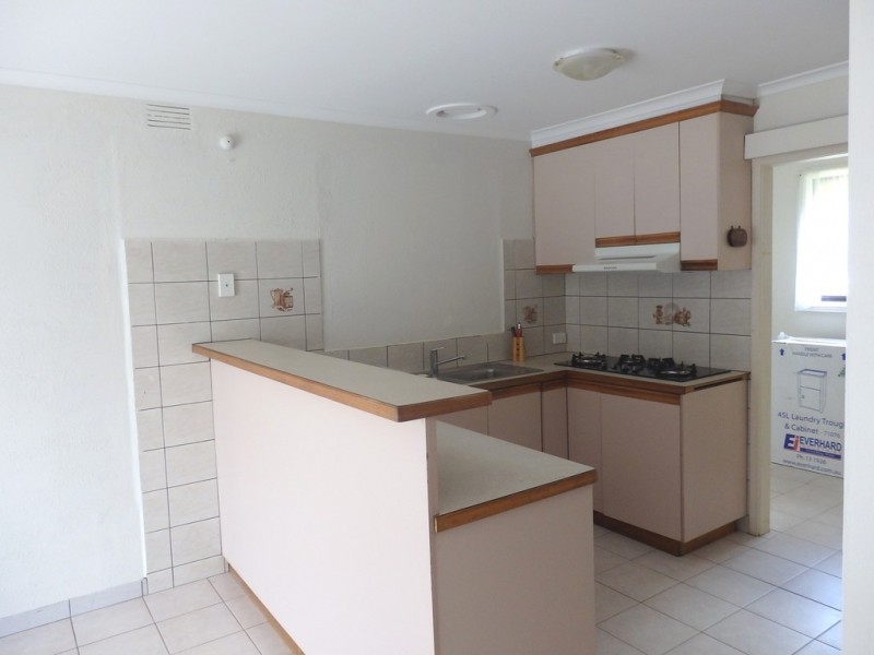 100 FRAWLEY ROAD, Hallam VIC 3803