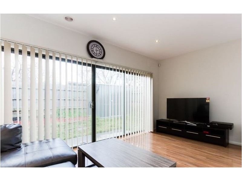 4/26 KAYS AVENUE, Hallam VIC 3803