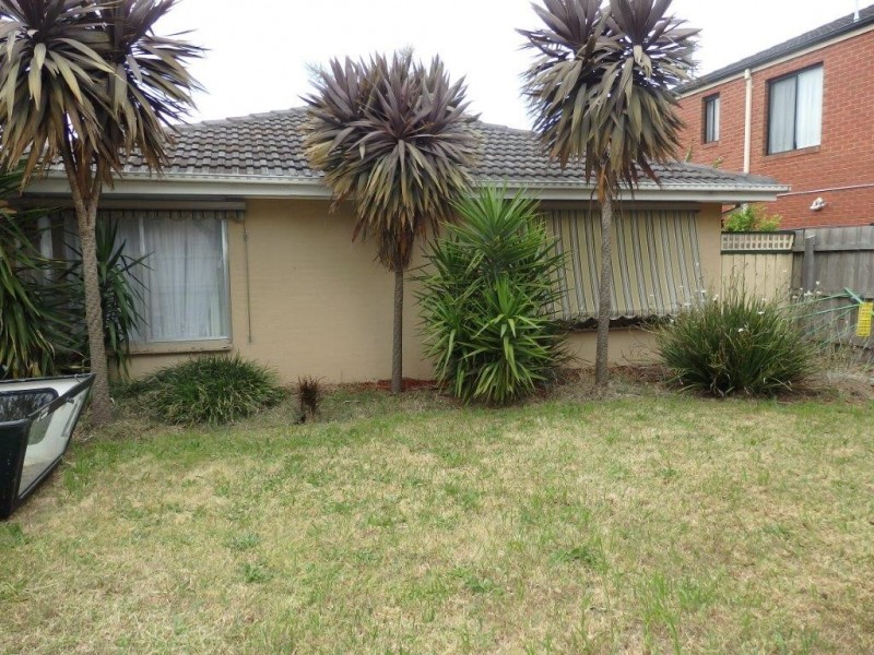 109 NETTLE DRIVE, Hallam VIC 3803