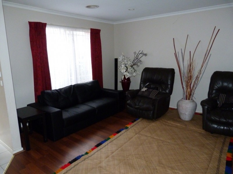 44 Bateman Grove, Hampton Park VIC 3976