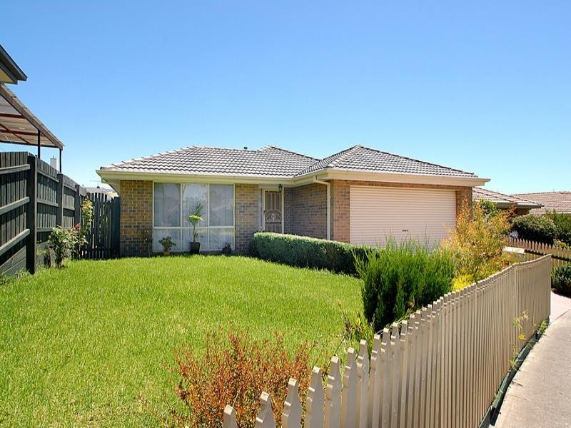 3 Donegal Way, Hampton Park VIC 3976