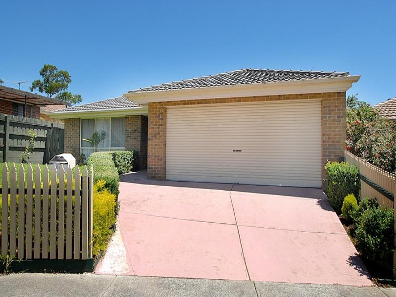 3 Donegal Way, Hampton Park VIC 3976