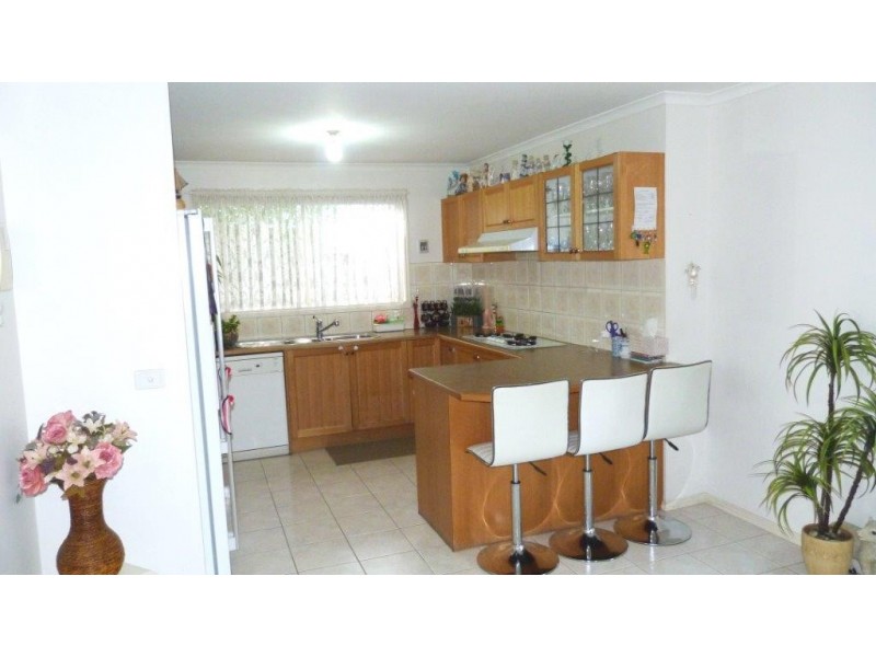 23 BELLA CRESCENT, Hallam VIC 3803