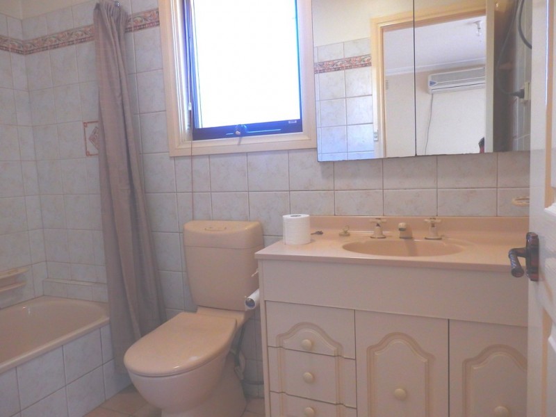 152 PRINCES HWY, Hallam VIC 3803