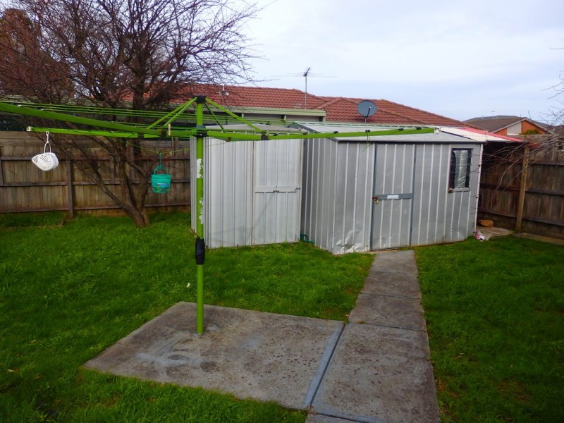 79 NETTLE DRIVE, Hallam VIC 3803