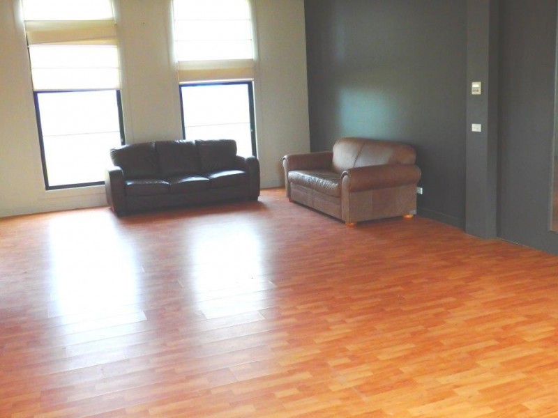 90 BOULD ROAD, Cardinia VIC 3978