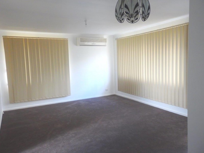 20 CORNWALL STREET, Hallam VIC 3803