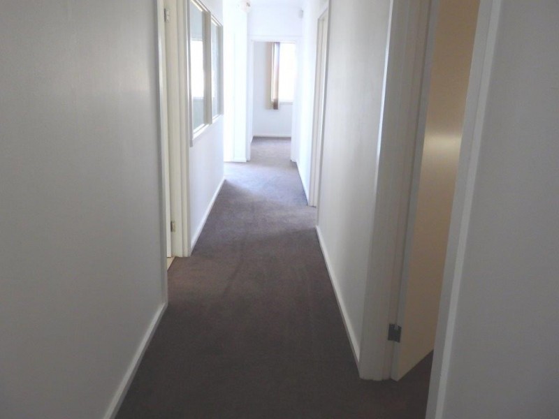 20 CORNWALL STREET, Hallam VIC 3803