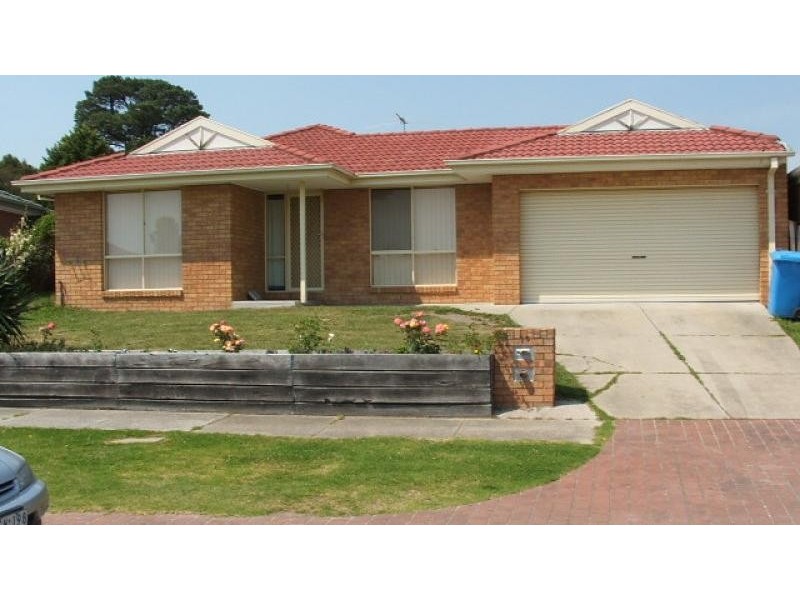 19 NITA CLOSE, Narre Warren VIC 3805