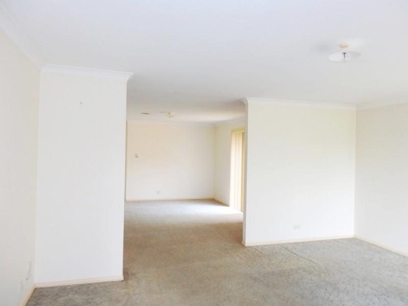 19 NITA CLOSE, Narre Warren VIC 3805