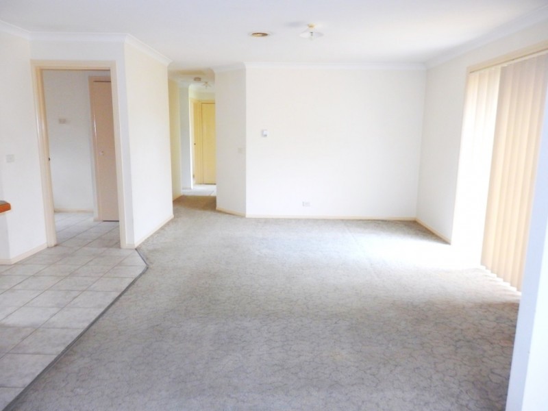 19 NITA CLOSE, Narre Warren VIC 3805