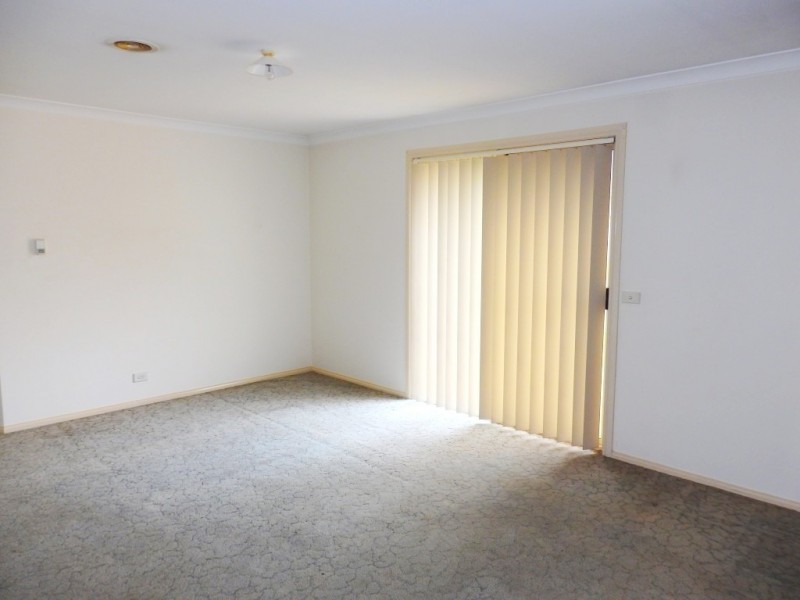 19 NITA CLOSE, Narre Warren VIC 3805