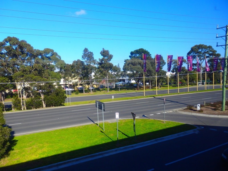 2C SPRING SQUARE, Hallam VIC 3803