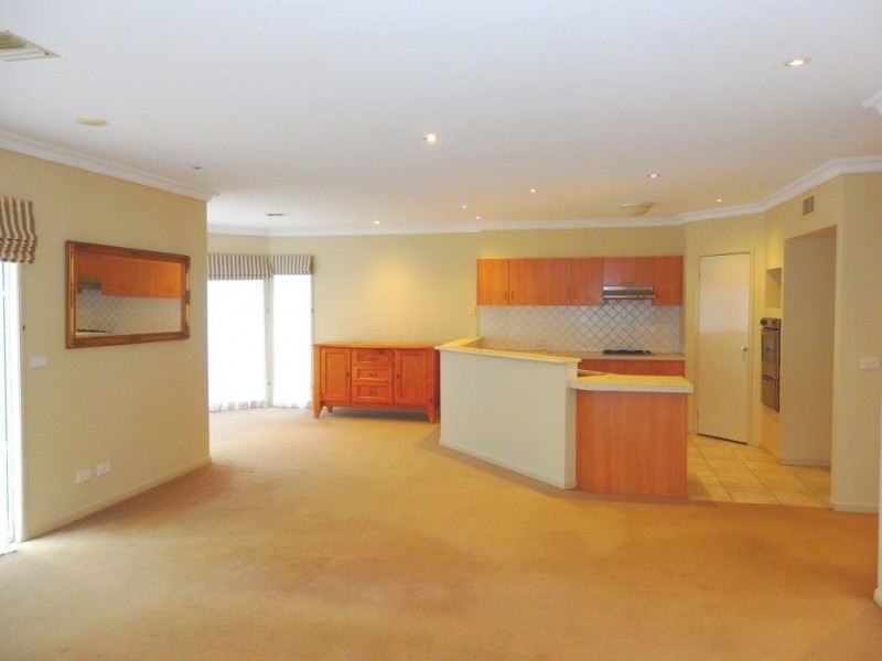 260 PRINCES HIGHWAY, Hallam VIC 3803