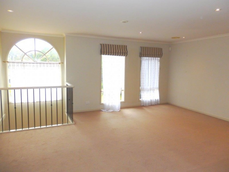 260 PRINCES HIGHWAY, Hallam VIC 3803