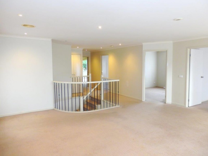 260 PRINCES HIGHWAY, Hallam VIC 3803