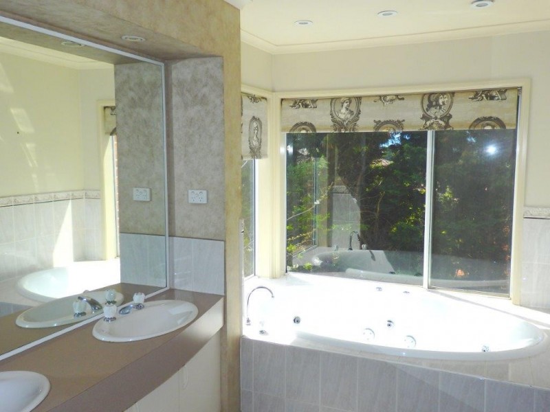 260 PRINCES HIGHWAY, Hallam VIC 3803