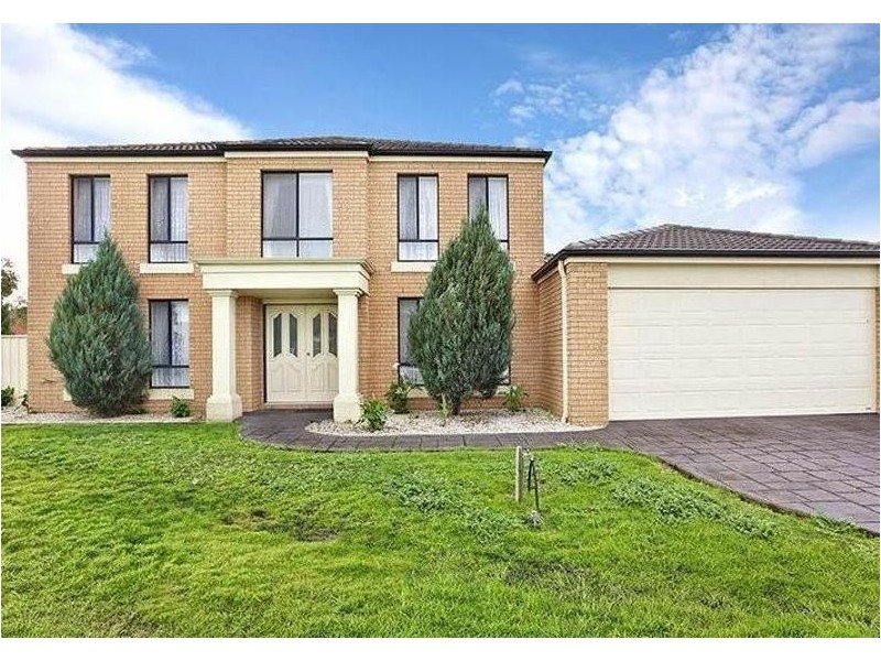 32 DURACK AVENUE, Lynbrook VIC 3975
