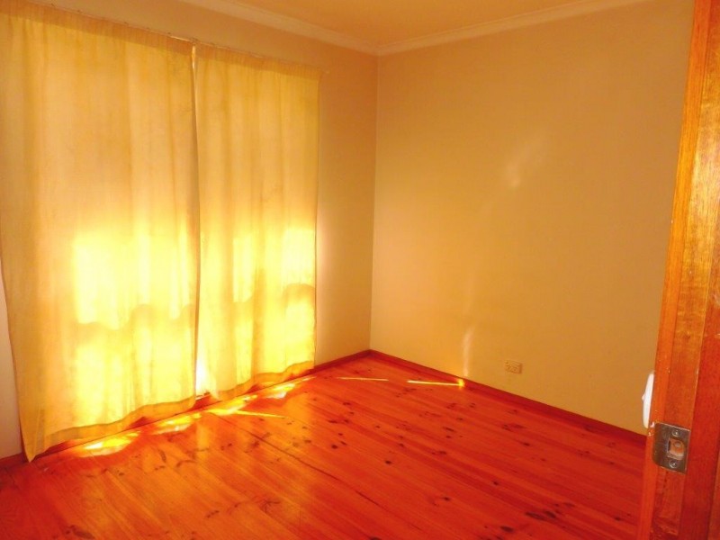 9 SAPPHIRE DRIVE, Hampton Park VIC 3976