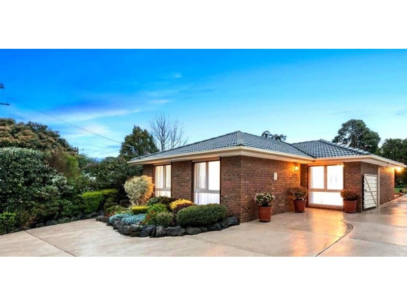 64 FRAWLEY ROAD, Hallam VIC 3803