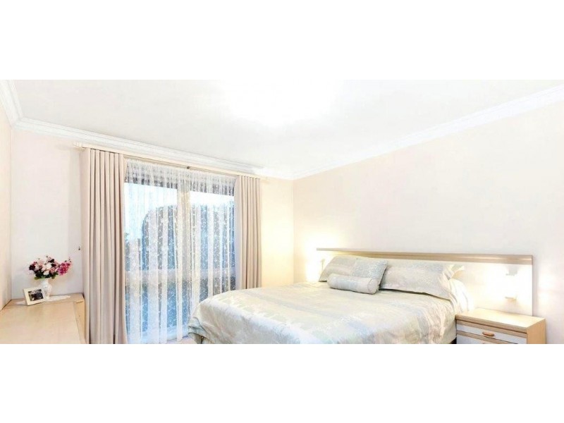 64 FRAWLEY ROAD, Hallam VIC 3803