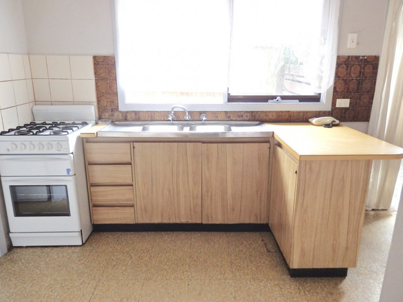 11 Manning Close, Hampton Park VIC 3976