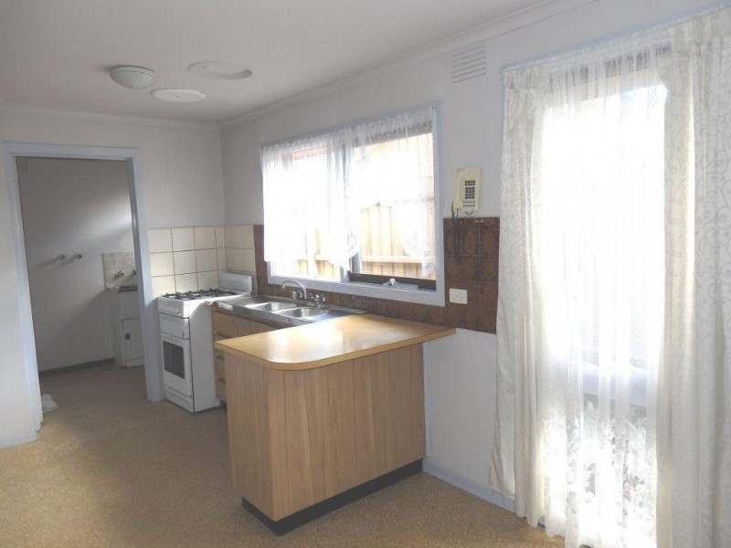 11 Manning Close, Hampton Park VIC 3976