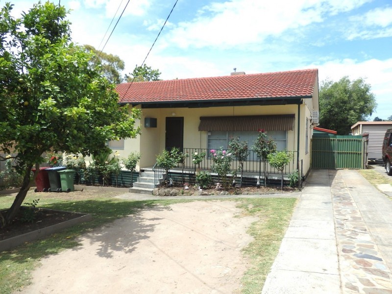 10 Agonis Street, Doveton VIC 3177