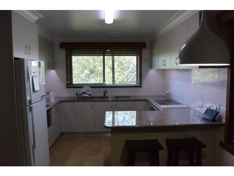 68 KAYS AVENUE, Hallam VIC 3803