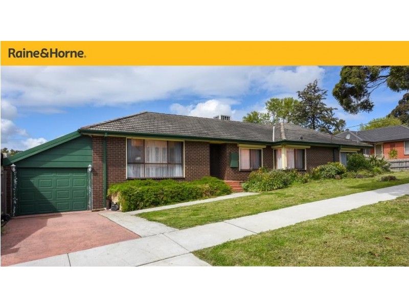 66 KAYS AVENUE, Hallam VIC 3803