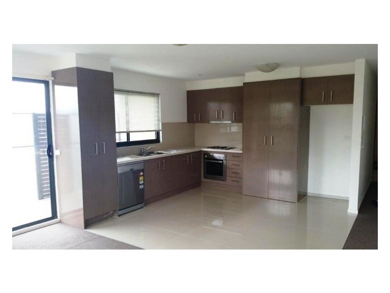 8/ 23 EDITH STREET, Dandenong VIC 3175