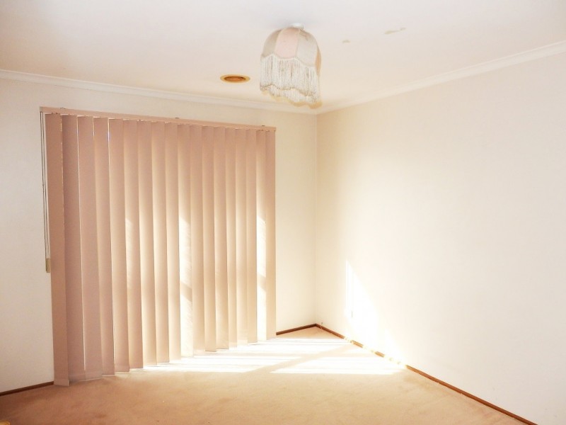 32 Glencairn Avenue, Hallam VIC 3803