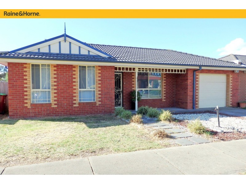 36 STRABANE WAY, Hampton Park VIC 3976
