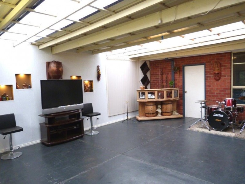 36 STRABANE WAY, Hampton Park VIC 3976