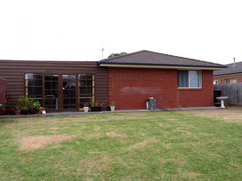 36 STRABANE WAY, Hampton Park VIC 3976